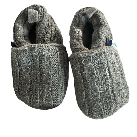 TongYouYuan 12 month infant slipper sweater material floral print gray - Picture 1 of 4